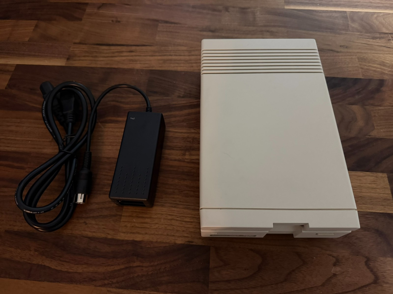 ** Commodore 1581 Disk Drive w/ NEW Power Supply