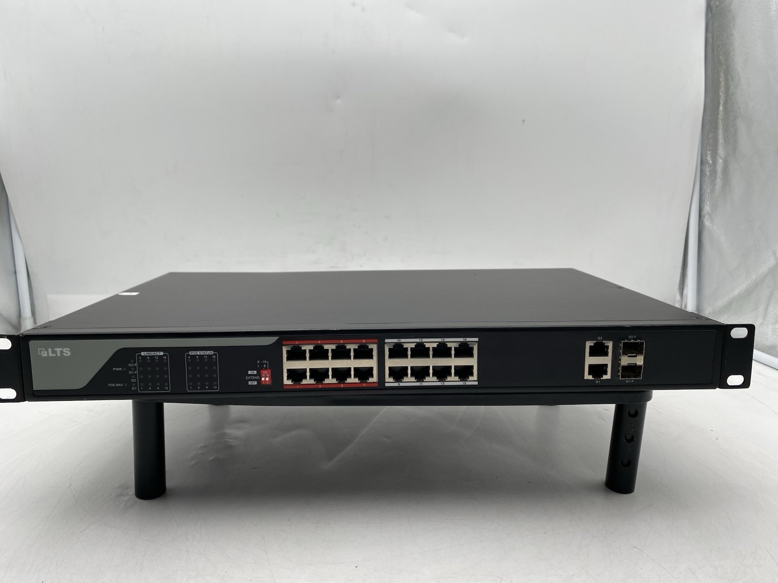 LTS POE-SW1602 16-Port 10/100 Mbps Auto-MDIX PoE Switch