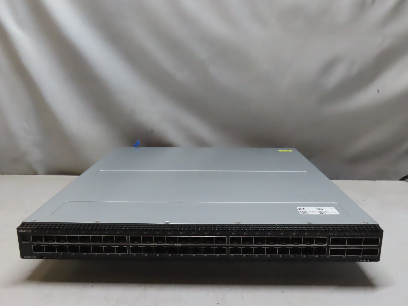 Dell S5148F-ON Networking 48P 25GbE SFP28 6P 100GbE QSFP28 Switch