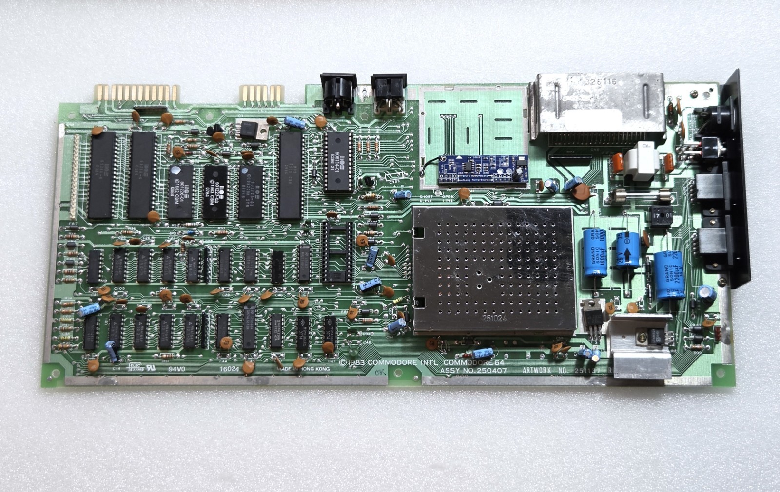 Commodore C64 Motherboard 250407 Working/Tested UPGRADE MODULATOR