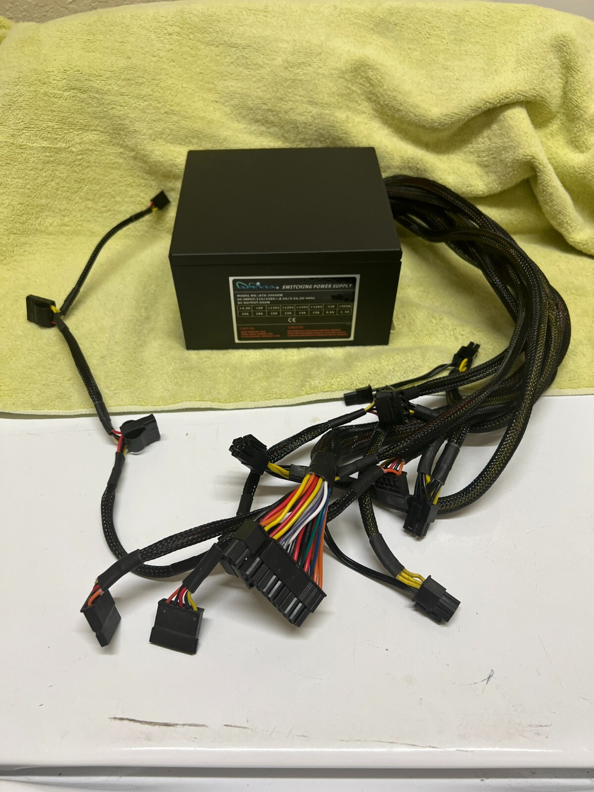 Apevia Java Power 650W Model ATX-JV650W