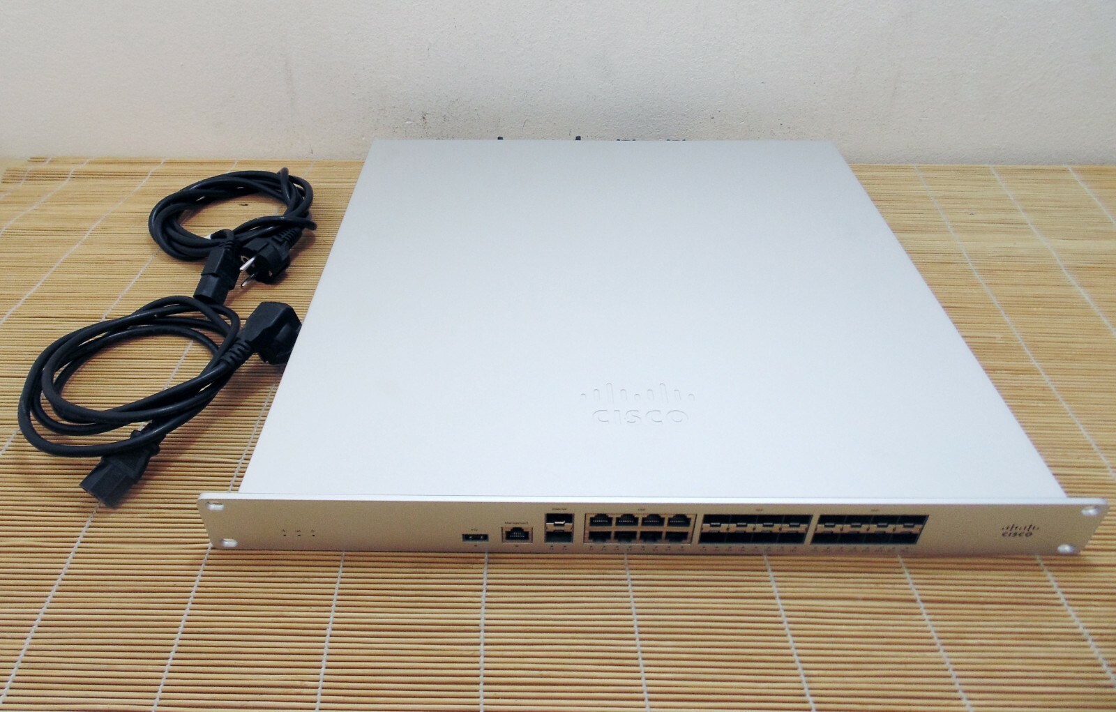 Cisco Meraki MX450-HW Meraki Router Security Cloud Appliance 2x PSU UNCLAIMED 