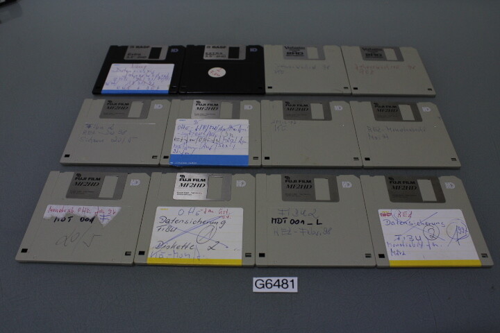 MF2-HD VERBATIM DATALIFE (IBM) -- 12 PACK (G6481-R27)