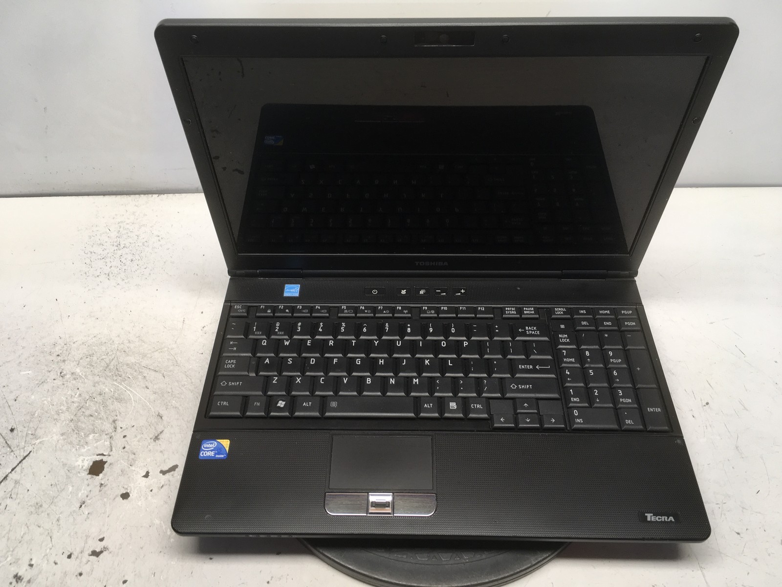 Toshiba Tecra A11-S3520 Intel i5-M430 2.27GHz 3 GB NO HDD No Batt