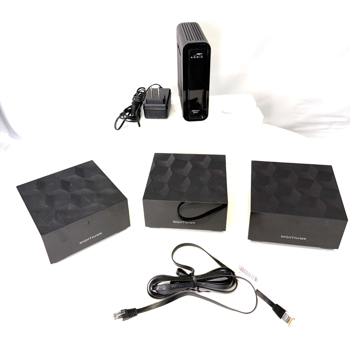 NETGEAR Night Hawk Mesh Router WiFi Extender MS60 Router And 2 Satellite + ARRIS