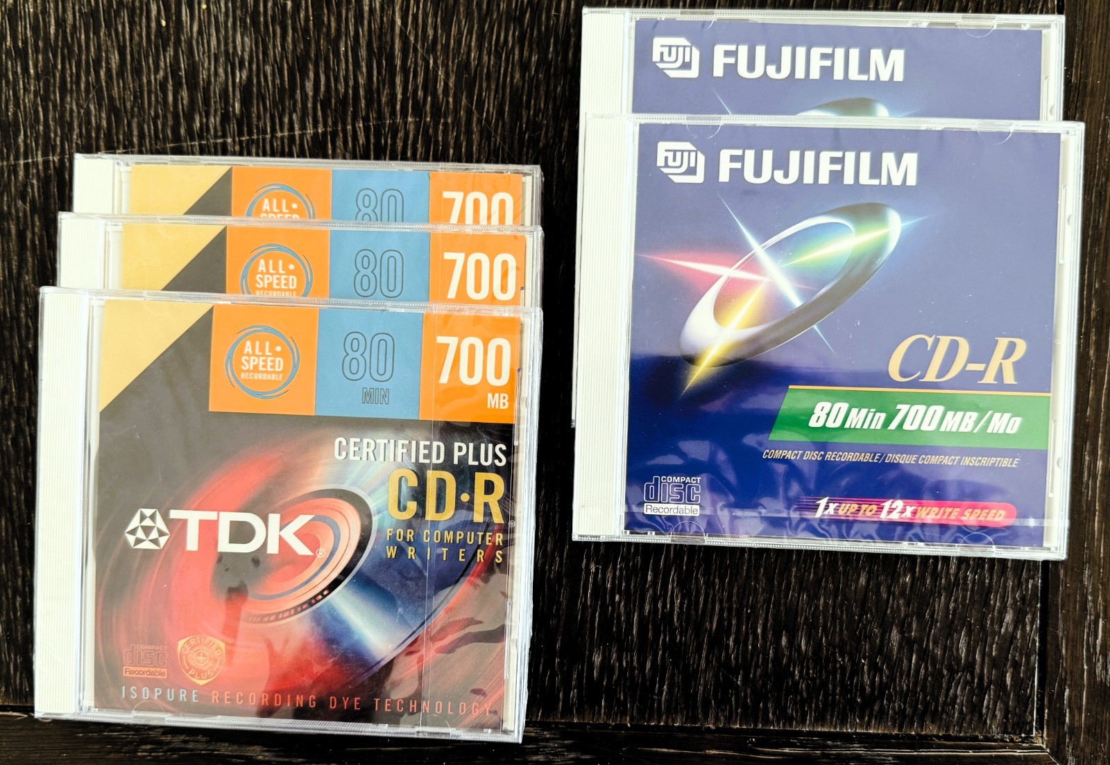 CD-R 80 min / 700 MB Individually wrapped with jewel case 3 X TDK, 2X Fujifilm