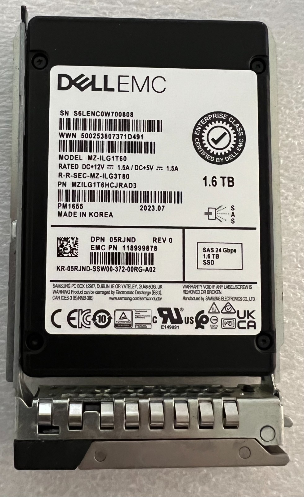 5RJND DELL EMC MZ-ILG1T60 1.6TB SAS 24Gbs MU 05RJND HDD HARD DRIVE HDD
