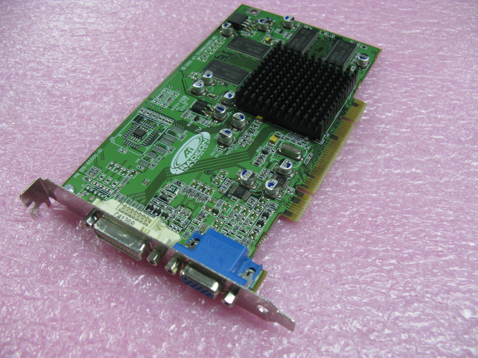 Sun X7296A 375-3290 XVR-100 Graphics Accelerator (64MB) - L3213