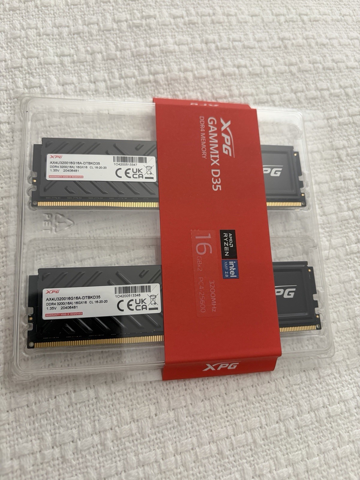 New XPG Gammix D35 DDR4 Memory  32GB (16GBX2), PC4-25600 3200mz, 1.35v