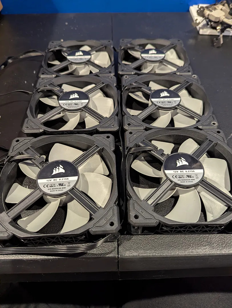 Corsair ML120 Magnetic Levitation 120mm PWM Fan Single Fan