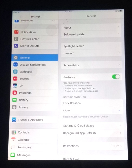 Apple iPad (4th Generation) A1458 12 GB, Wi-Fi, 9.7 in - Black