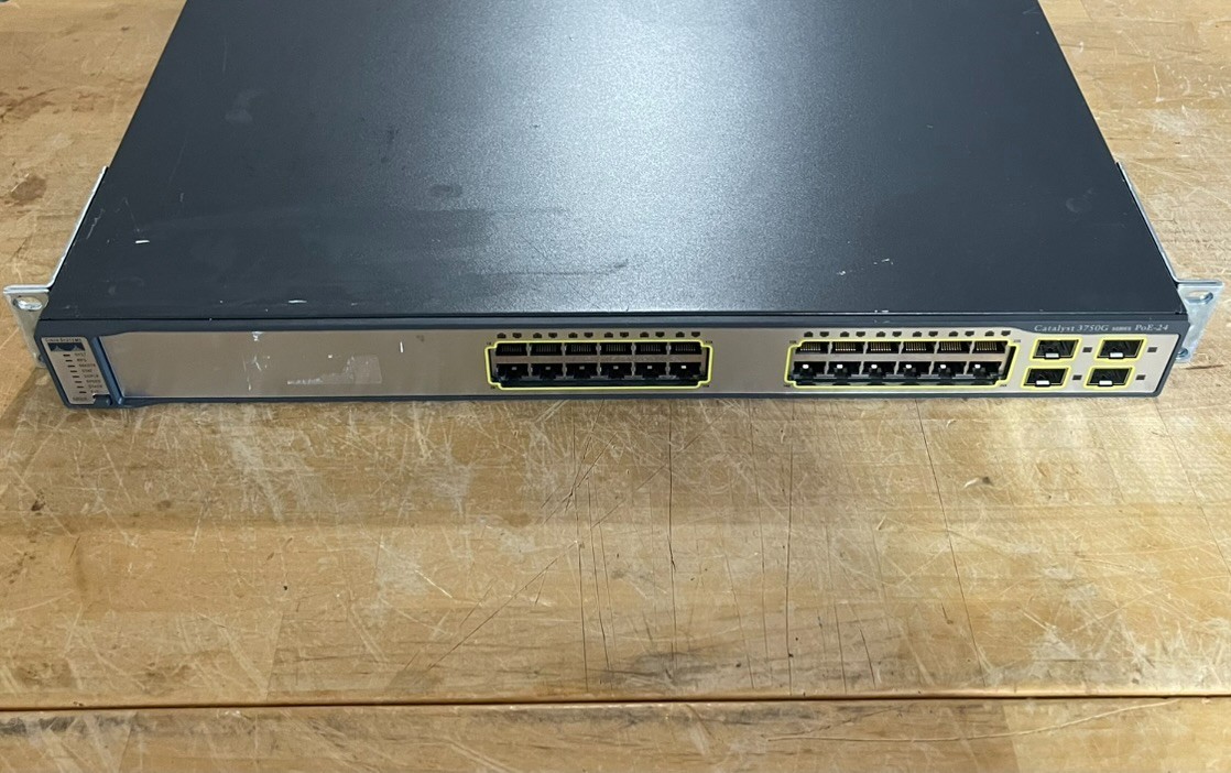 Cisco Catalyst 3750G WS-C3750G-24PS-S 24 Port PoE 10/100/1000 Gigabit Switch