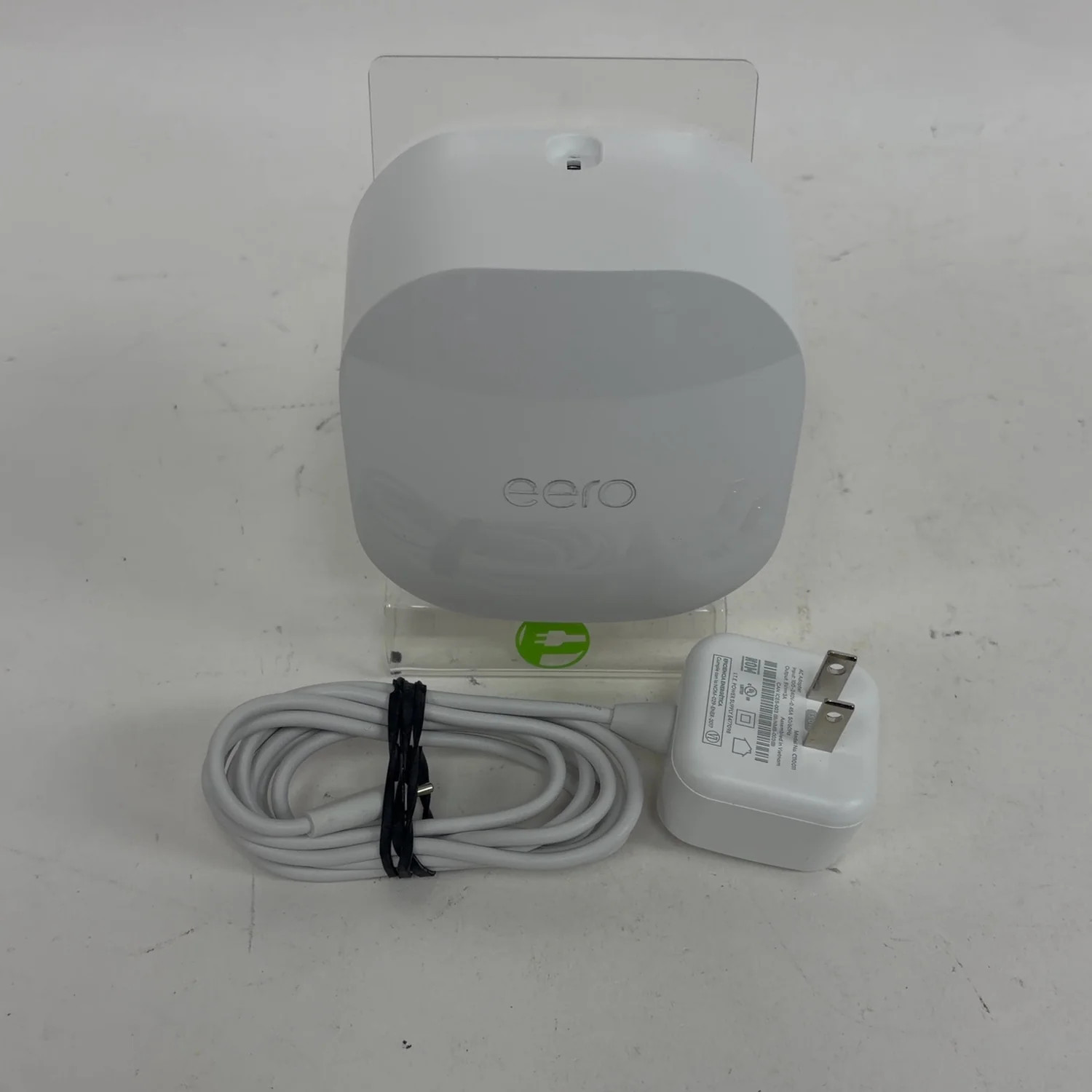 Eero 6 Dual-band Mesh Wi-Fi 6 Extender Q010001