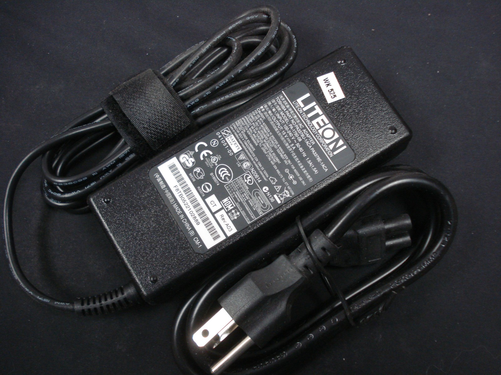 Original Toshiba 75W 15V AC Adapter PA3755U-1ACA PA3378U-1ACA PA3378E-1ACA