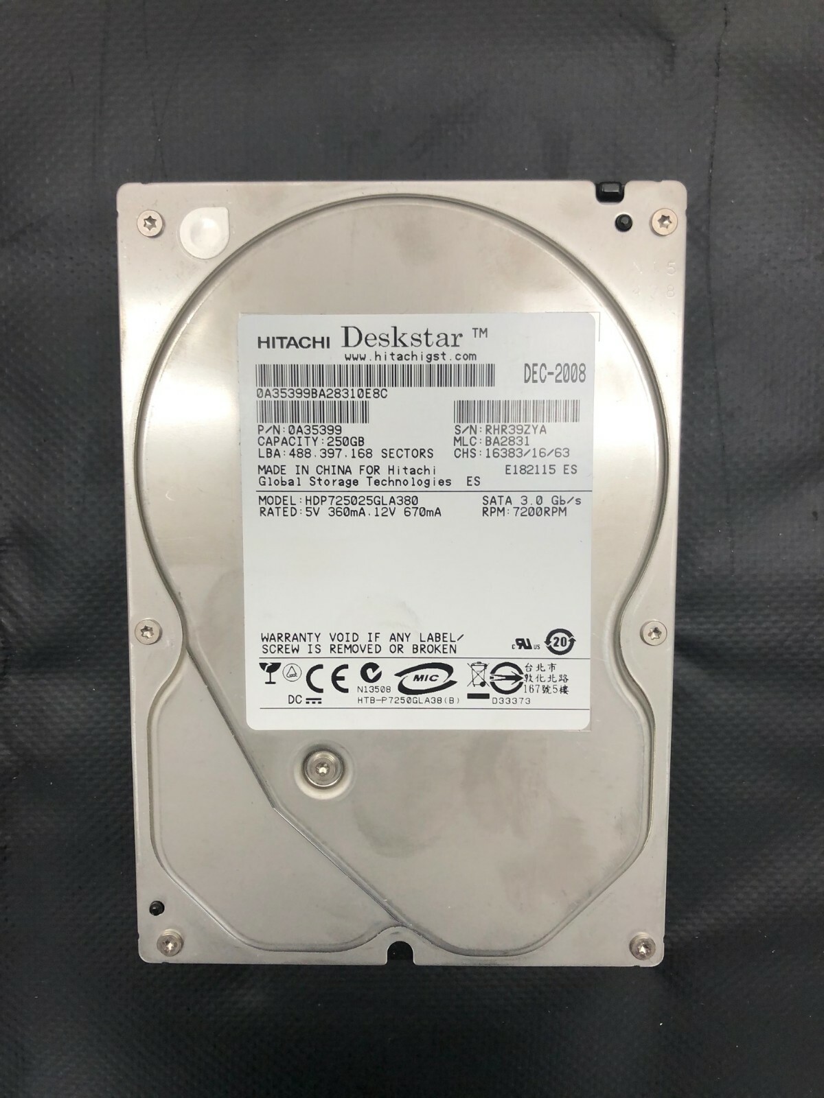 Hitachi HDP725025GLA380, 250 GB SATA Hard Drive 