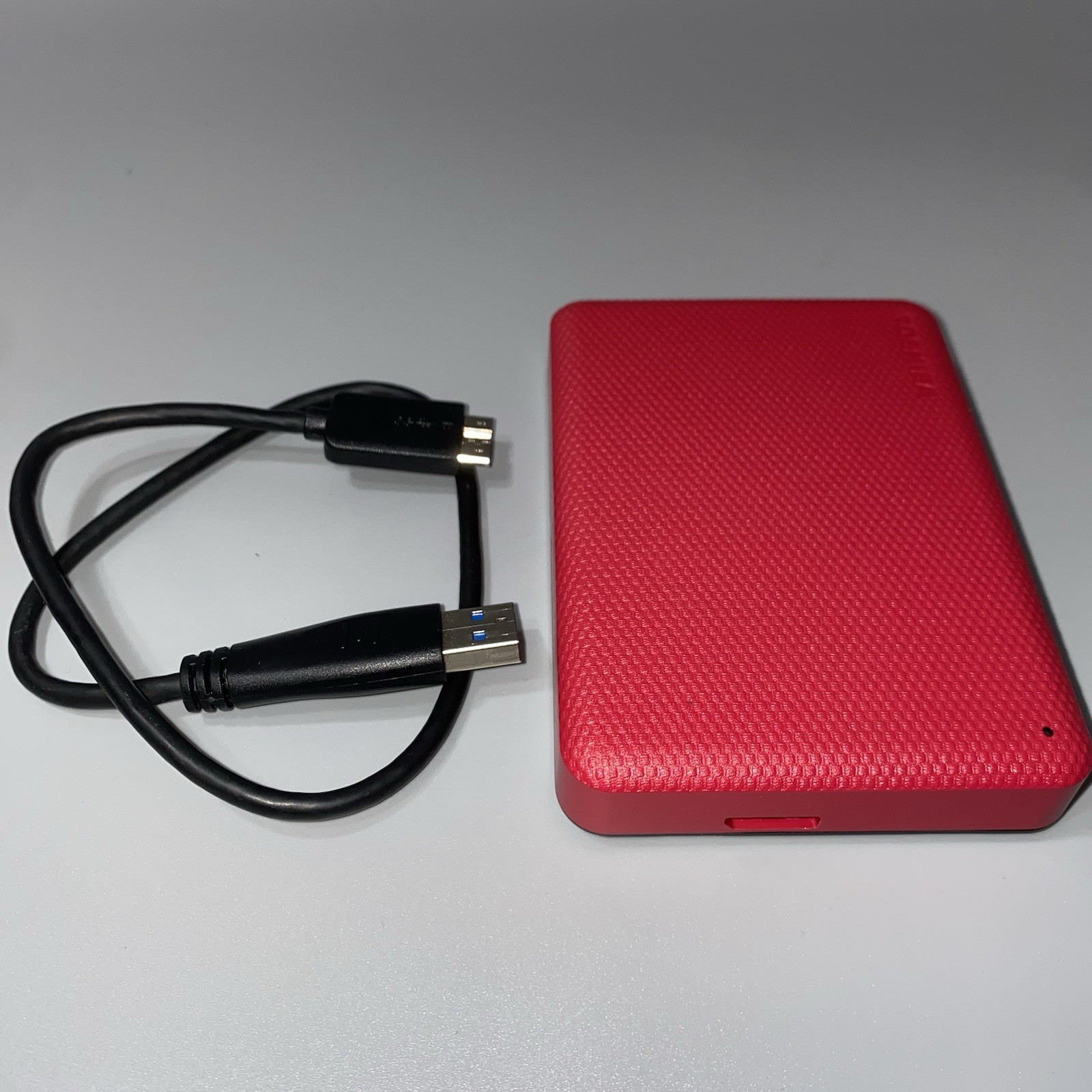Toshiba Canvio Advance 4TB External Hard Drive Red  HDTCA40XR3CA Low Hrs  (212)