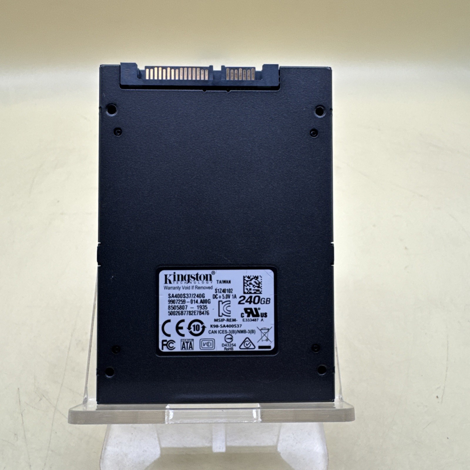 Kingston A400 SA400S37/240G 240 GB SATA III 2.5 in Solid State Drive