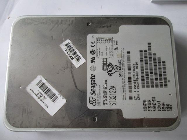Seagate HP ST32122A 9J7013-031 262475-002 278745-001 2.1GB 3.5" IDE Hard Drive