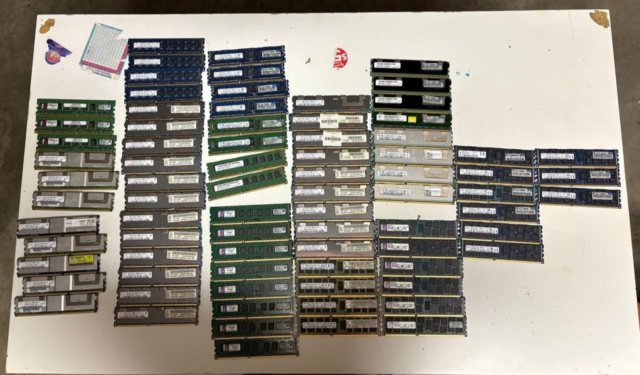 Lot of 69 Server RAM Modules 58x DDR3 + 11x DDR2 Micron Pulls Mixed