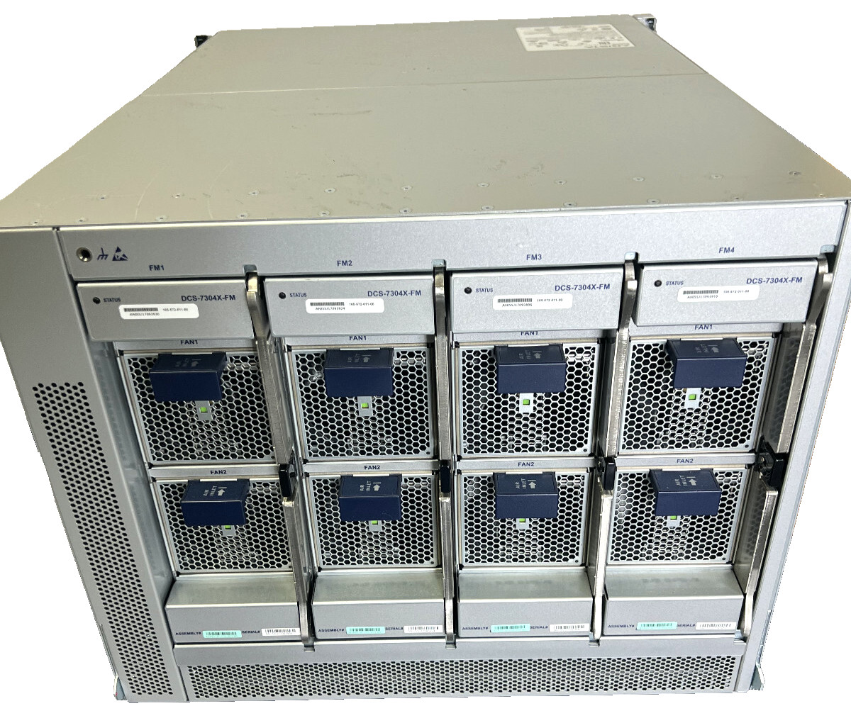 Arista DCS-7304 4-Slot Switch Chassis 1x EM-7300-SUP 2x PSU PWR-3KT-AC-RED
