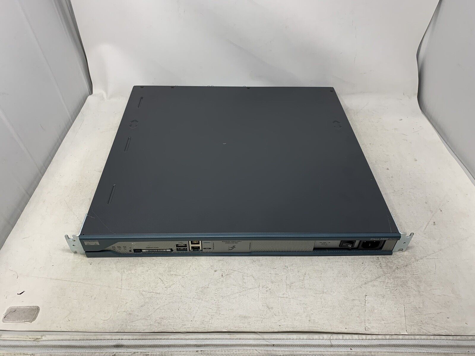 Cisco Systems 2800 Series 2811 Integrated Router With 2x 1DSU-T1 Modules 61724F3