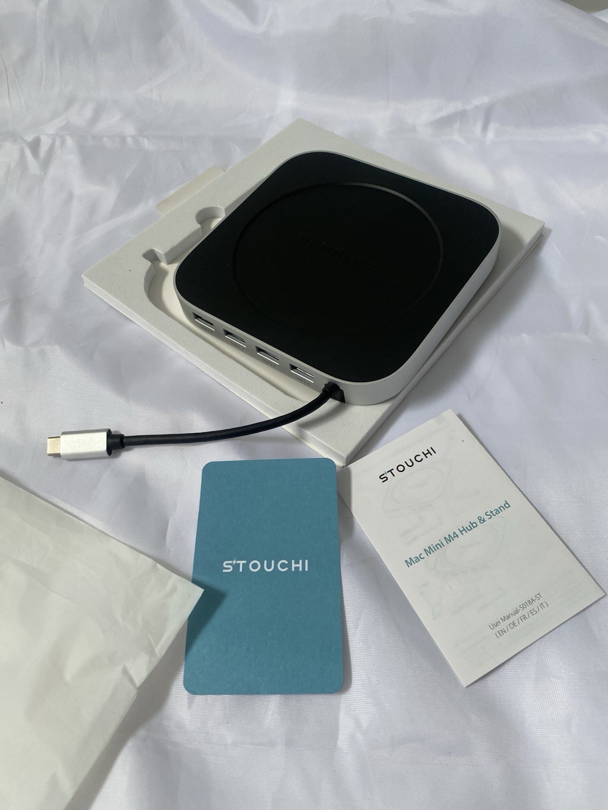 STOUCHI Mac mini M4 hub and stand CDD001
