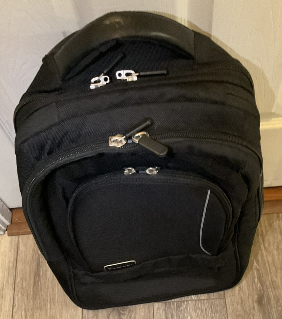 Brenthaven ProStyle 17" Heavy Duty Laptop Backpack Black Tech Work Travel Bag