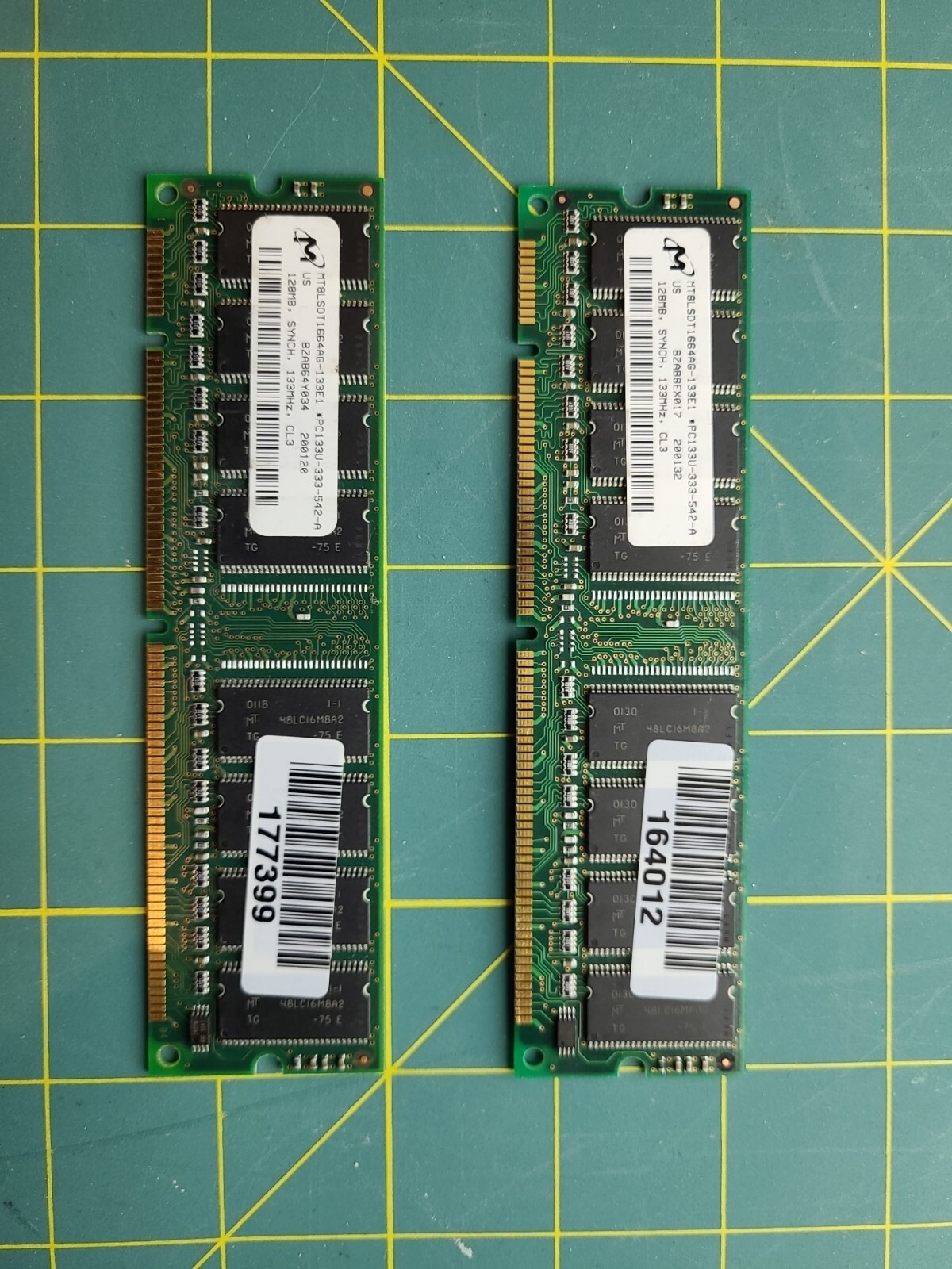 256 mb (2X128mb) ddr pc-133u