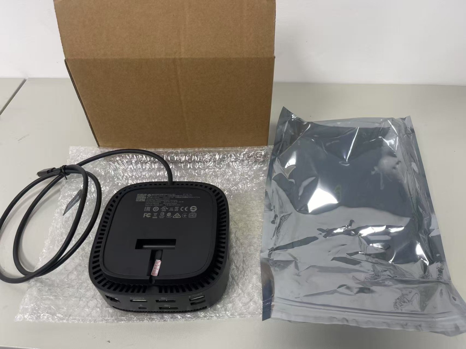 HP USB-C G5 Dock Docking Station 5TW10UT HSN-IX02 Black L75125-001 5TW10UT#ABA