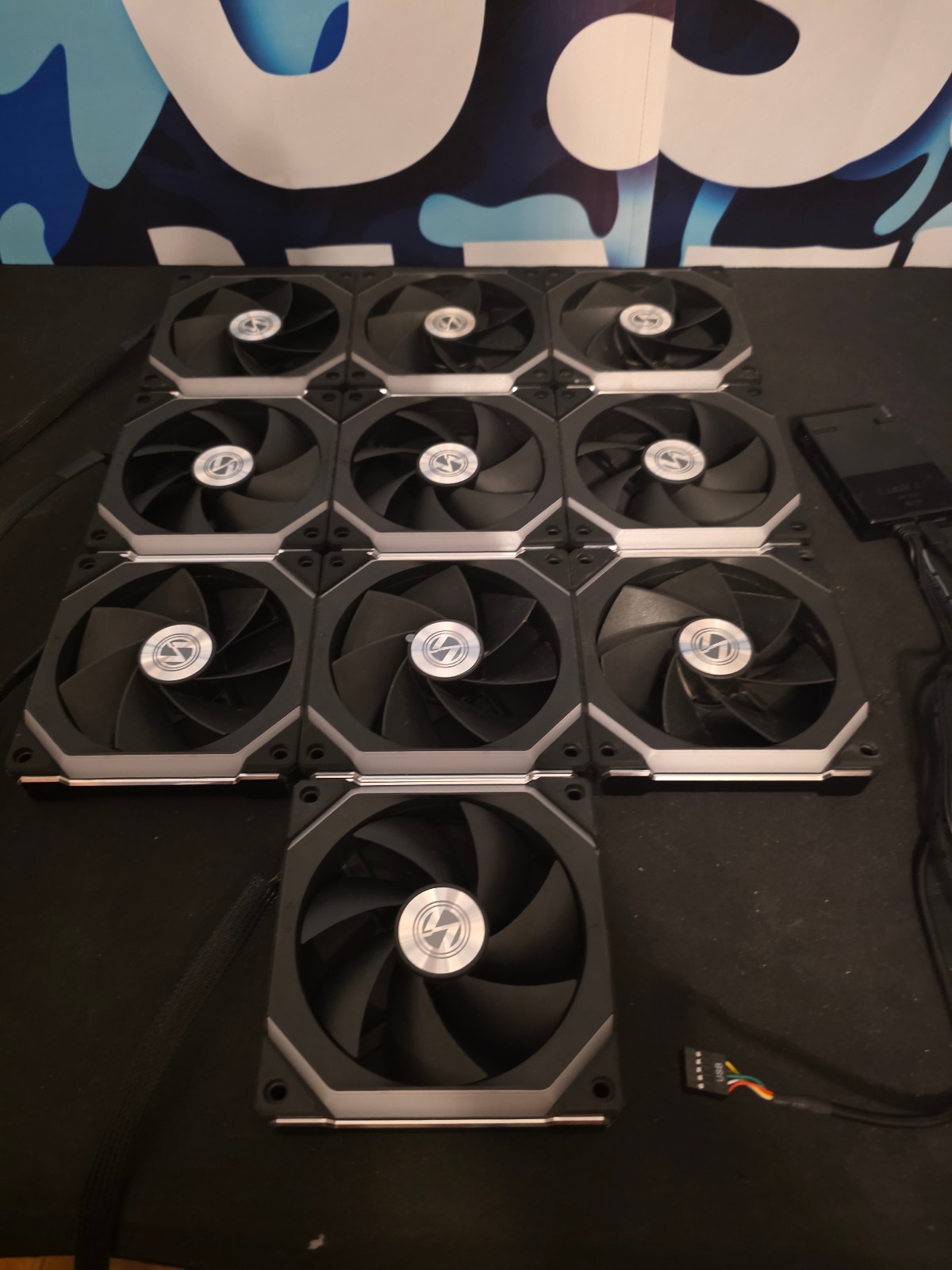 Lian Li UNI Fan SL120 V2 RGB Black 10 - with Controller