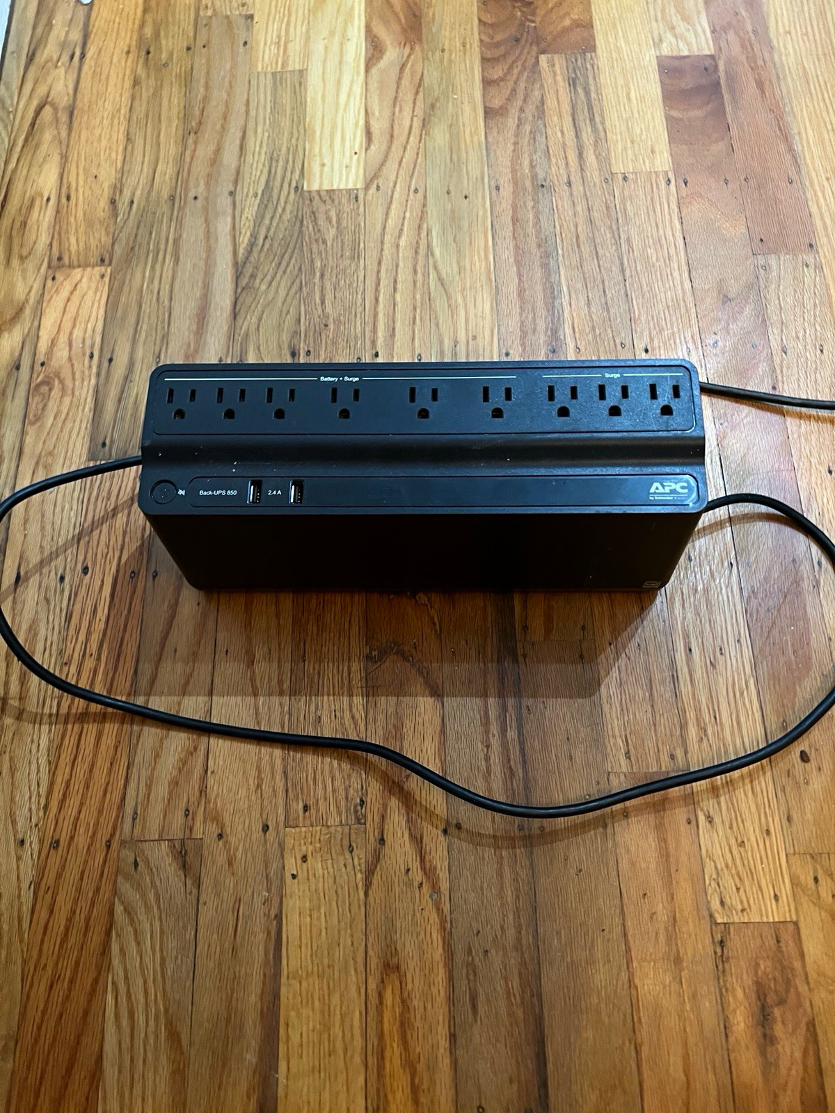 APC Back-UPS 850 BE850M2 850VA 450W UPS 10 Outlets USB Surge Black