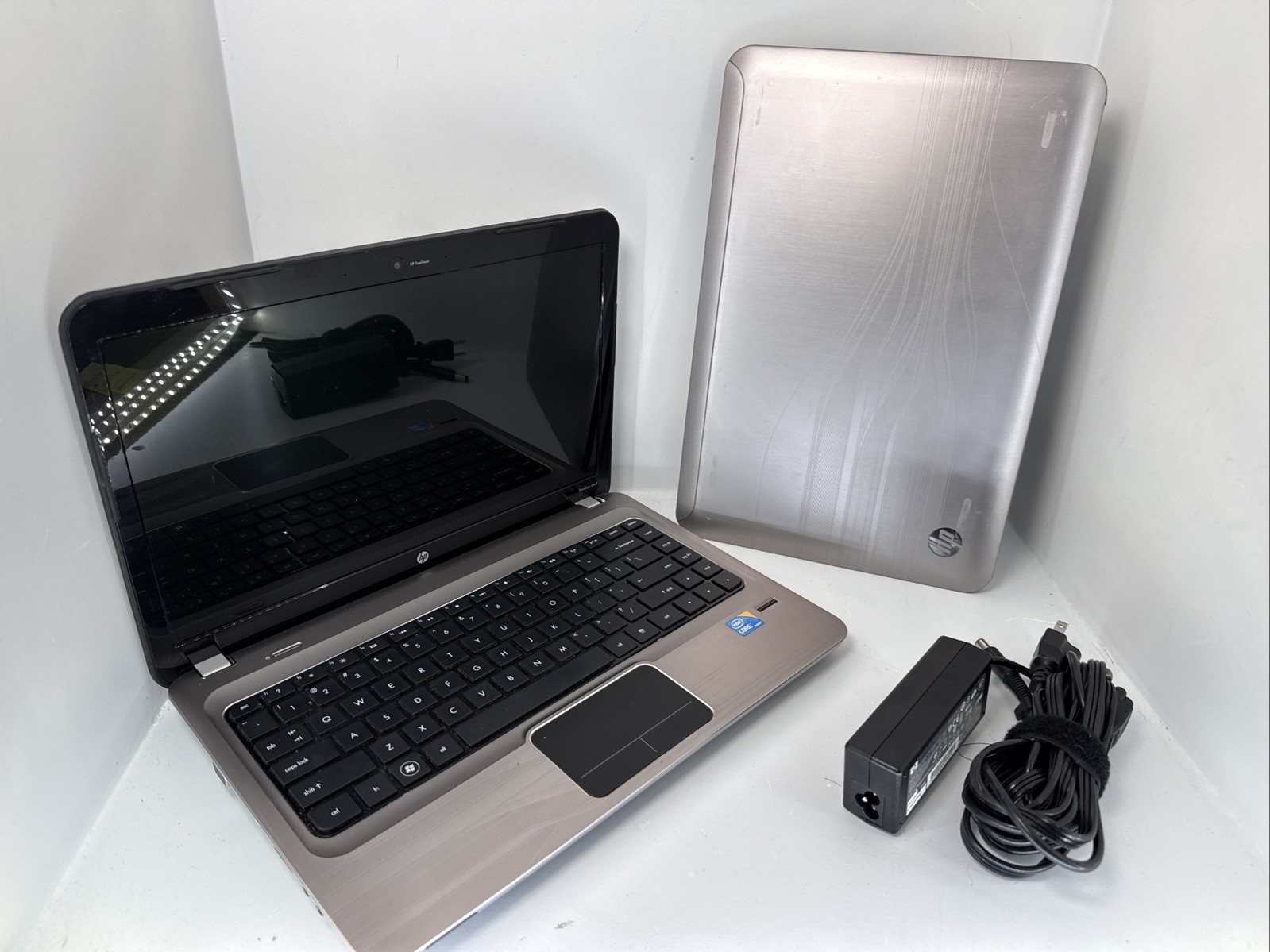 Lot of 2 HP Pavilion dm4 14" Laptop Intel i5-2430M 4GB Ram Working