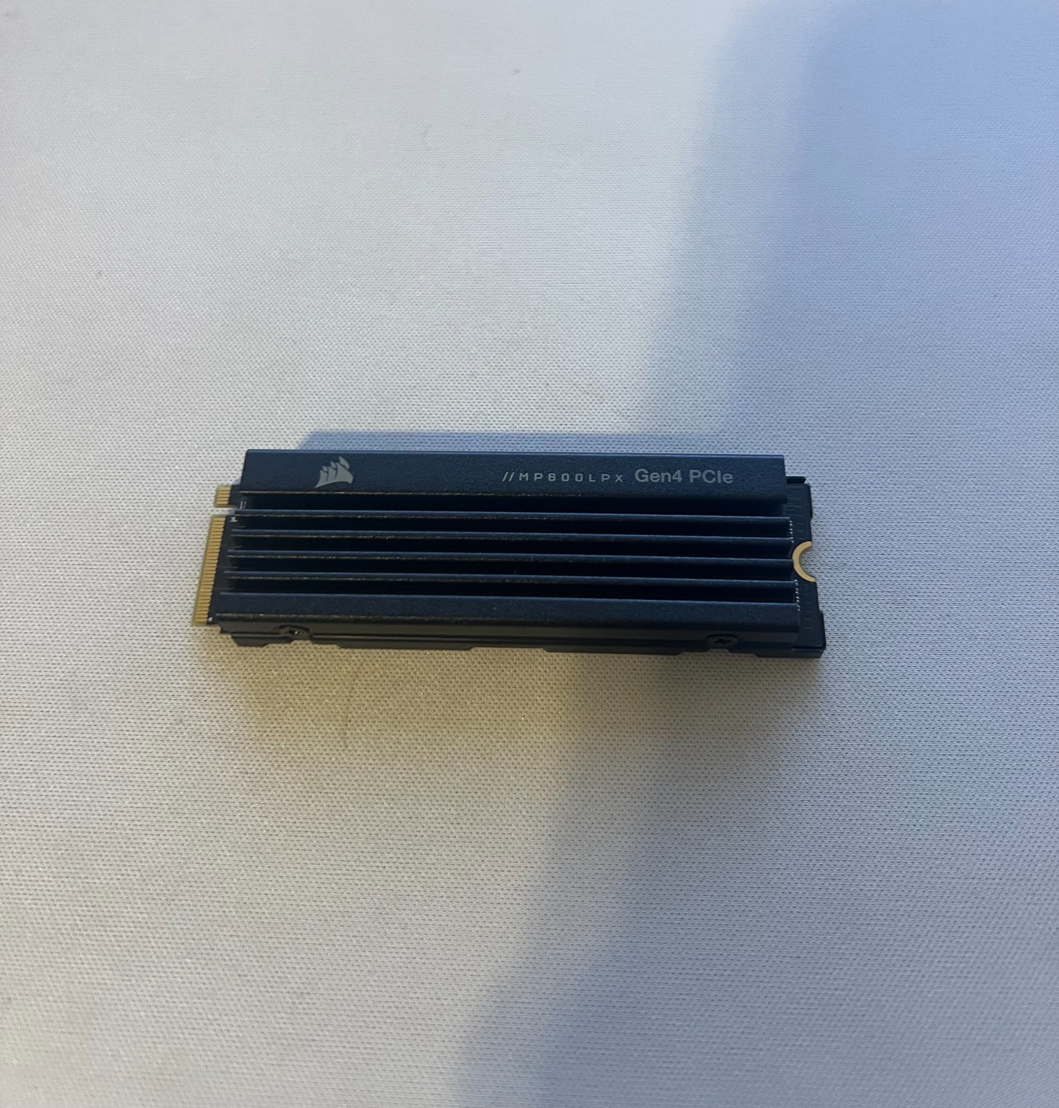 Corsair MP600 PRO LPX 2TB M.2 NVMe Internal SSD for Sony PS5 w/ Heatsink
