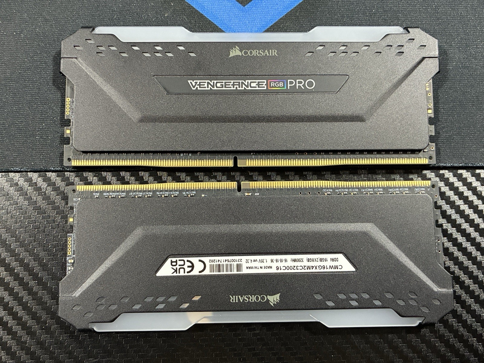 Corsair Vengeance RGB PRO 16GB (2x8GB) DDR4 3200MHz CL16 CMW16GX4M2C3200C16