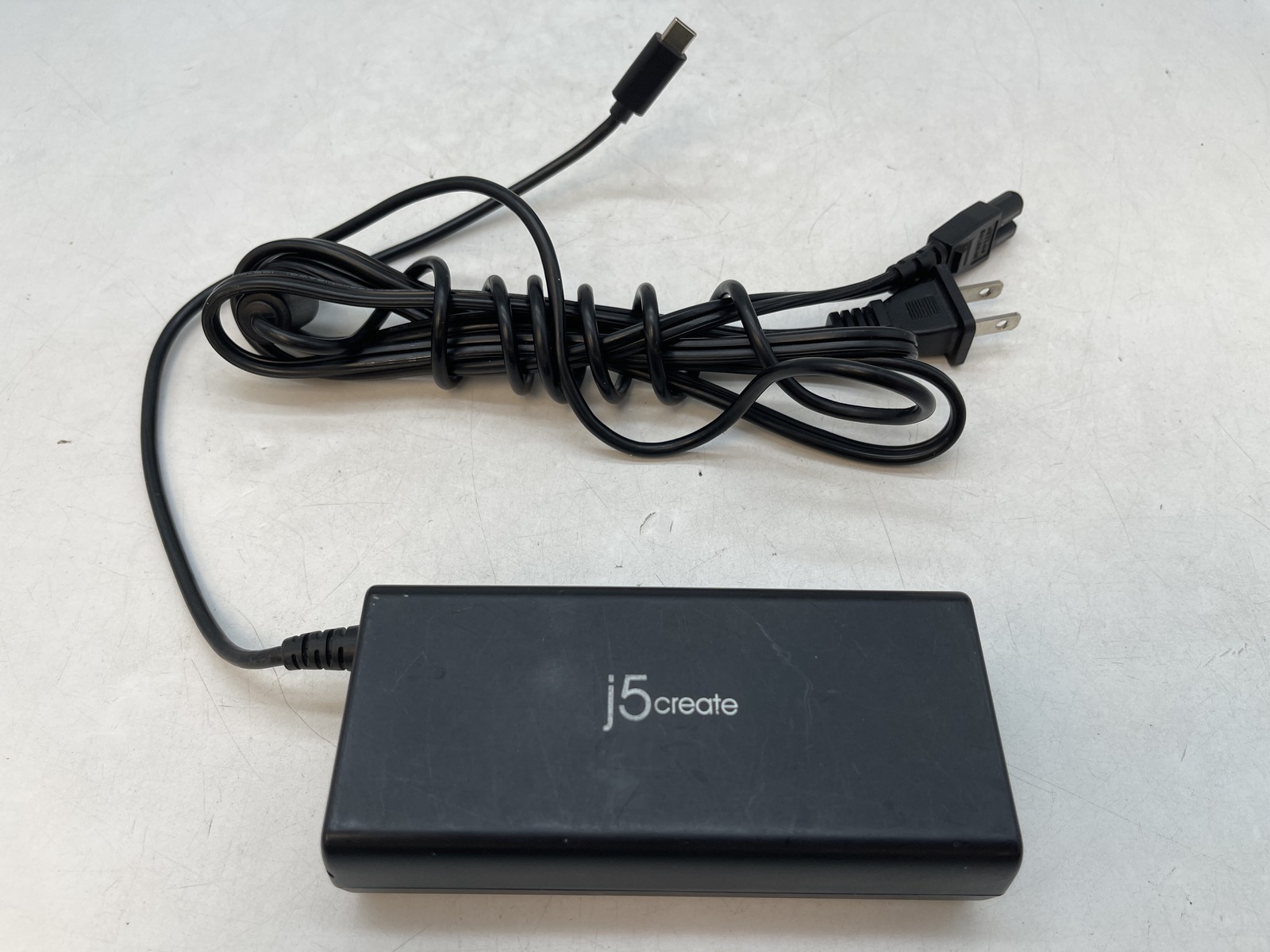 Genuine j5create JUP2290C 100W USB-C USB-A Super Charger 