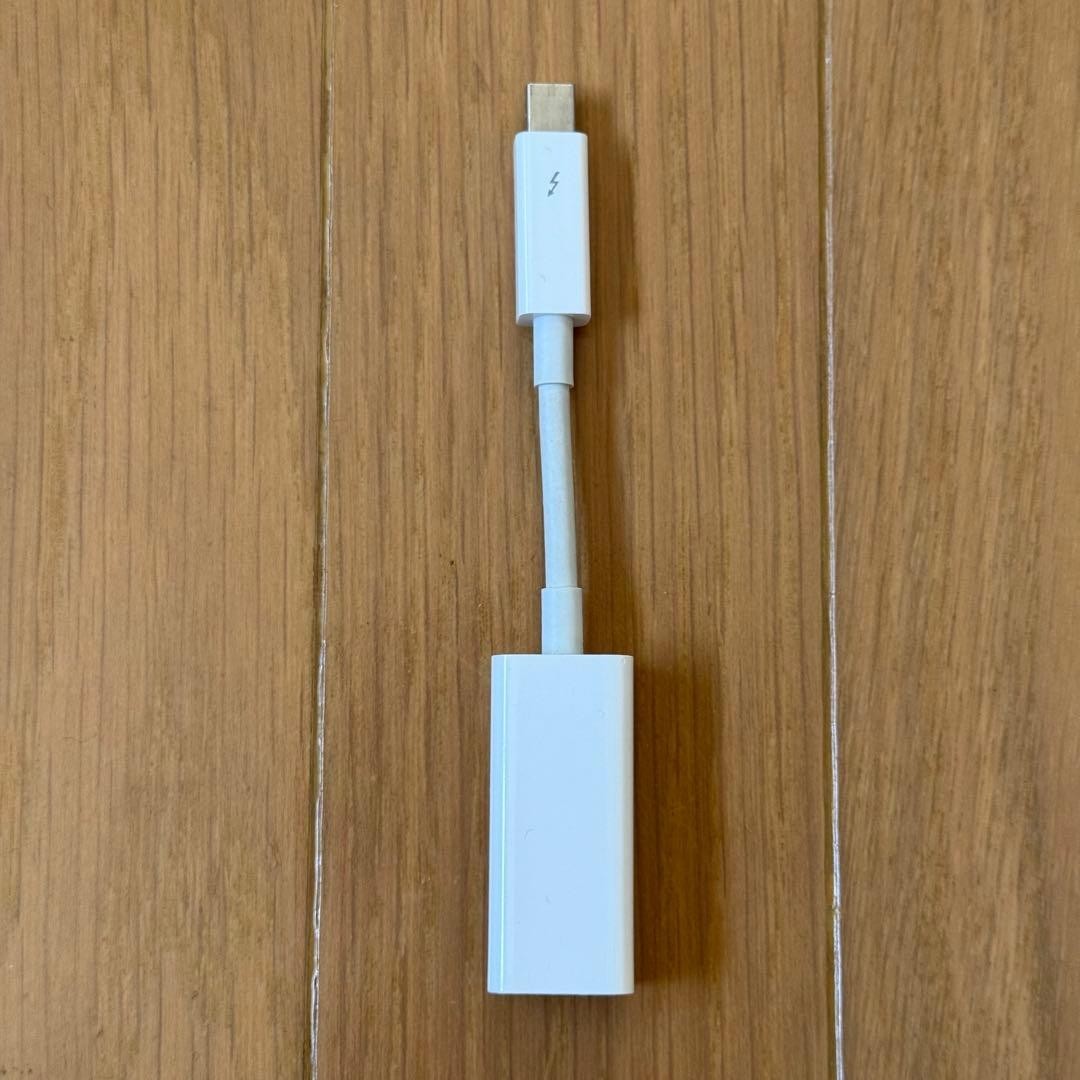 Genuine Apple A1463 Thunderbolt to FireWire 800 Adapter EMC2591 From JPN