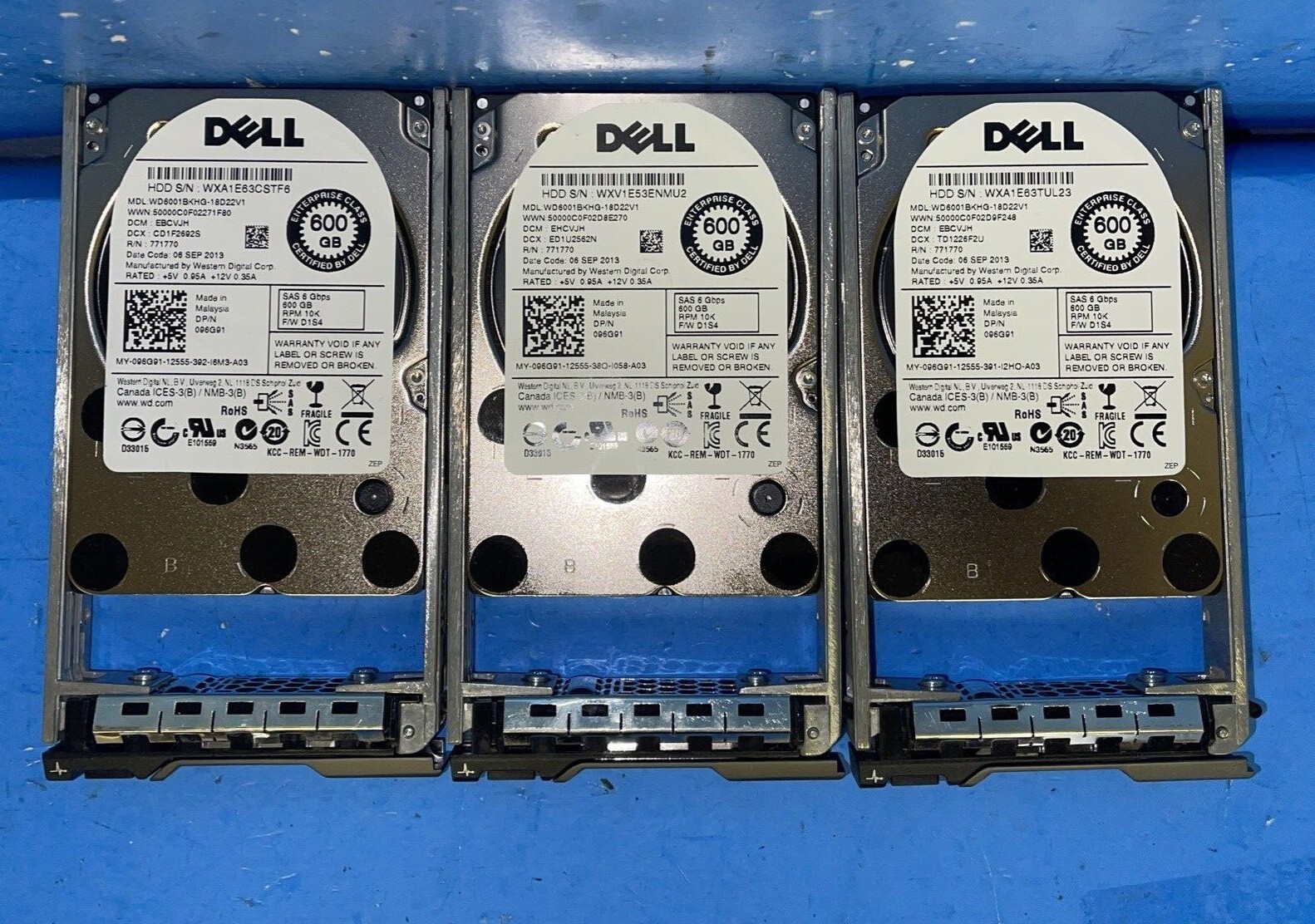 "LOT OF 3" DELL 600GB 10K RPM 6Gb/s 2.5" SAS 96G91 096G91 SERVER HDD WD6001BKHG
