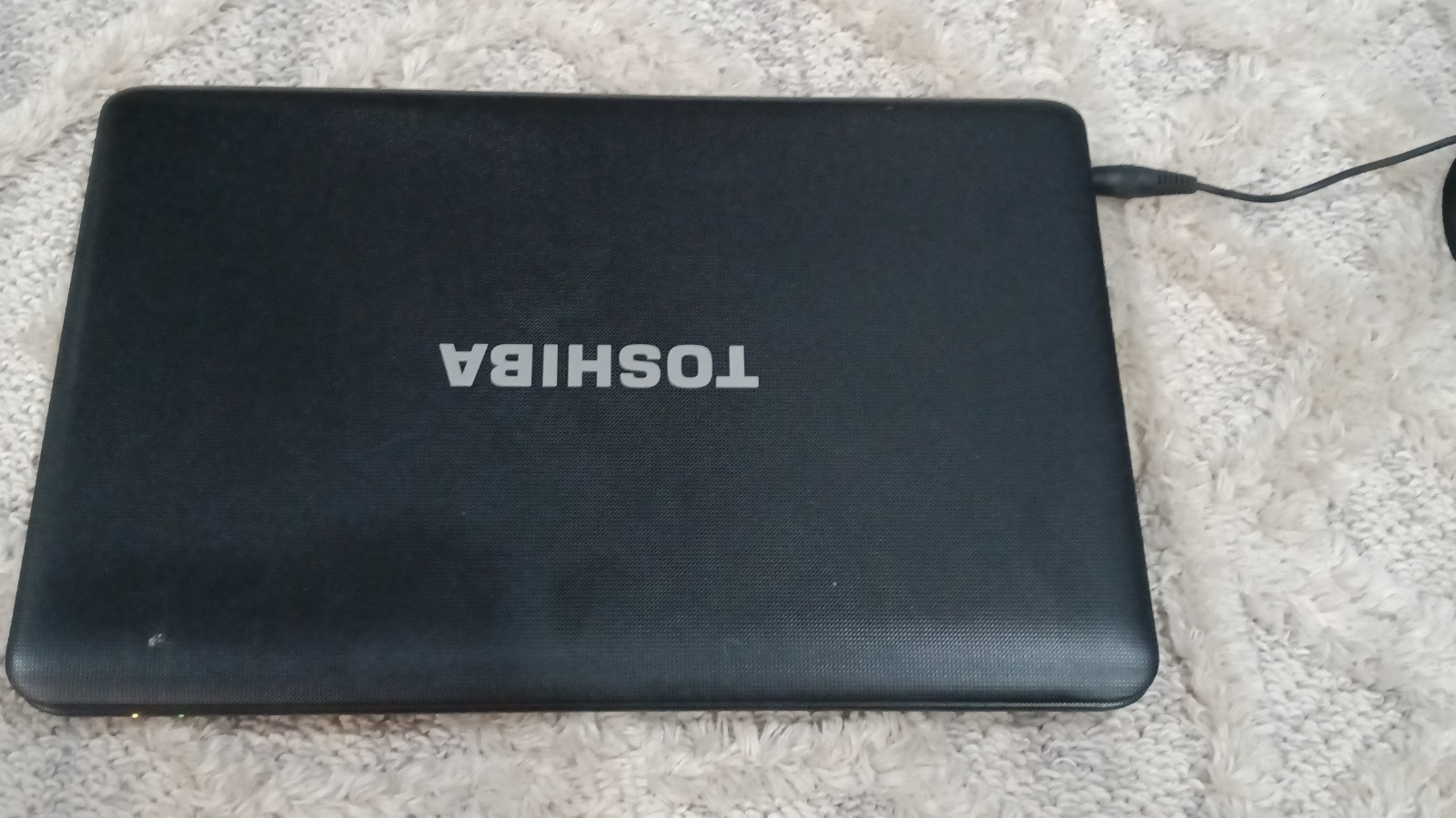 Toshiba Satellite C655D-S5529 15.6" AMD E 1.60GHz 3GB 250GB HDD Black