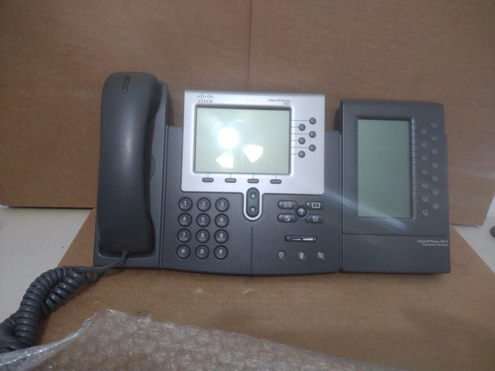 Cisco 7960 IP Phone w/ Cisco IP Phone 7914 Expansion Module