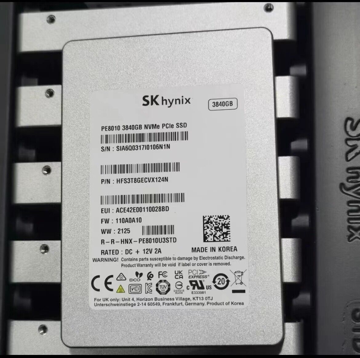 SKhynix PE8010 3840GB 3.84TB Nvme Pcie 4.0 SSD SIA6Q0317I0106N1N HFS3T8GECVX124N