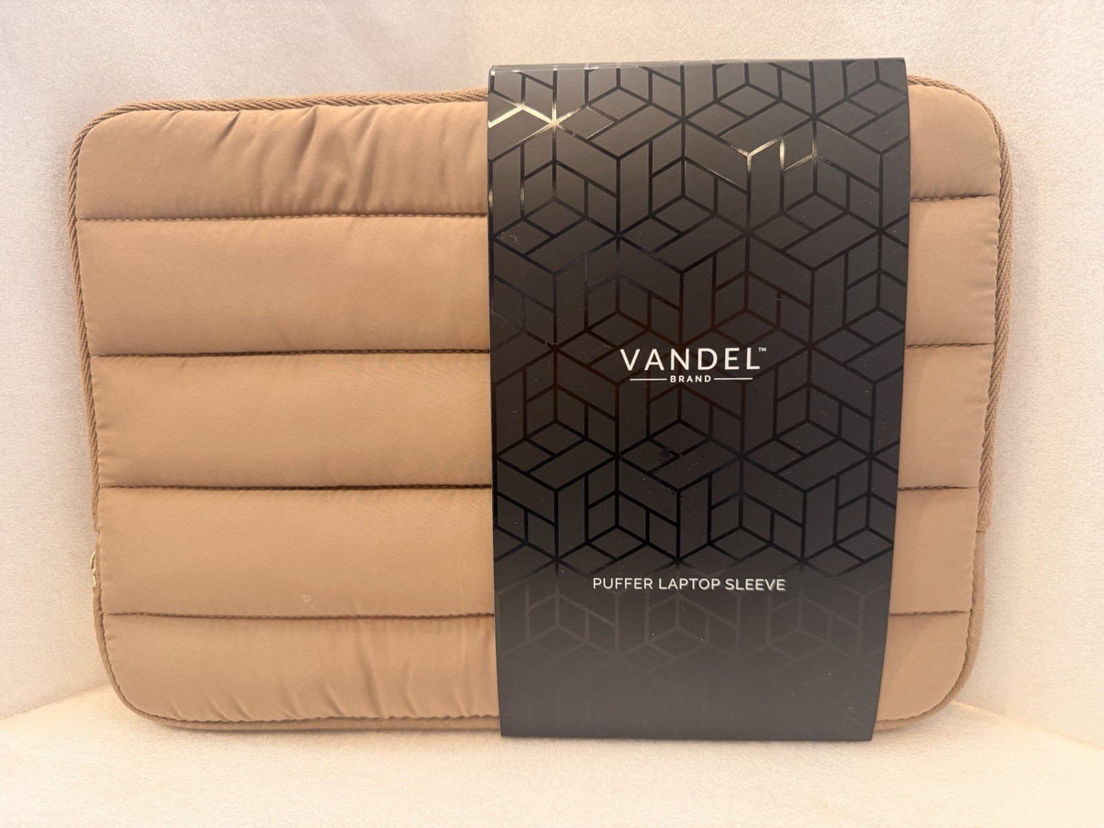 Vandel Puffy Laptop Sleeve 13-14 Inch Latte Padded MacBook Case New