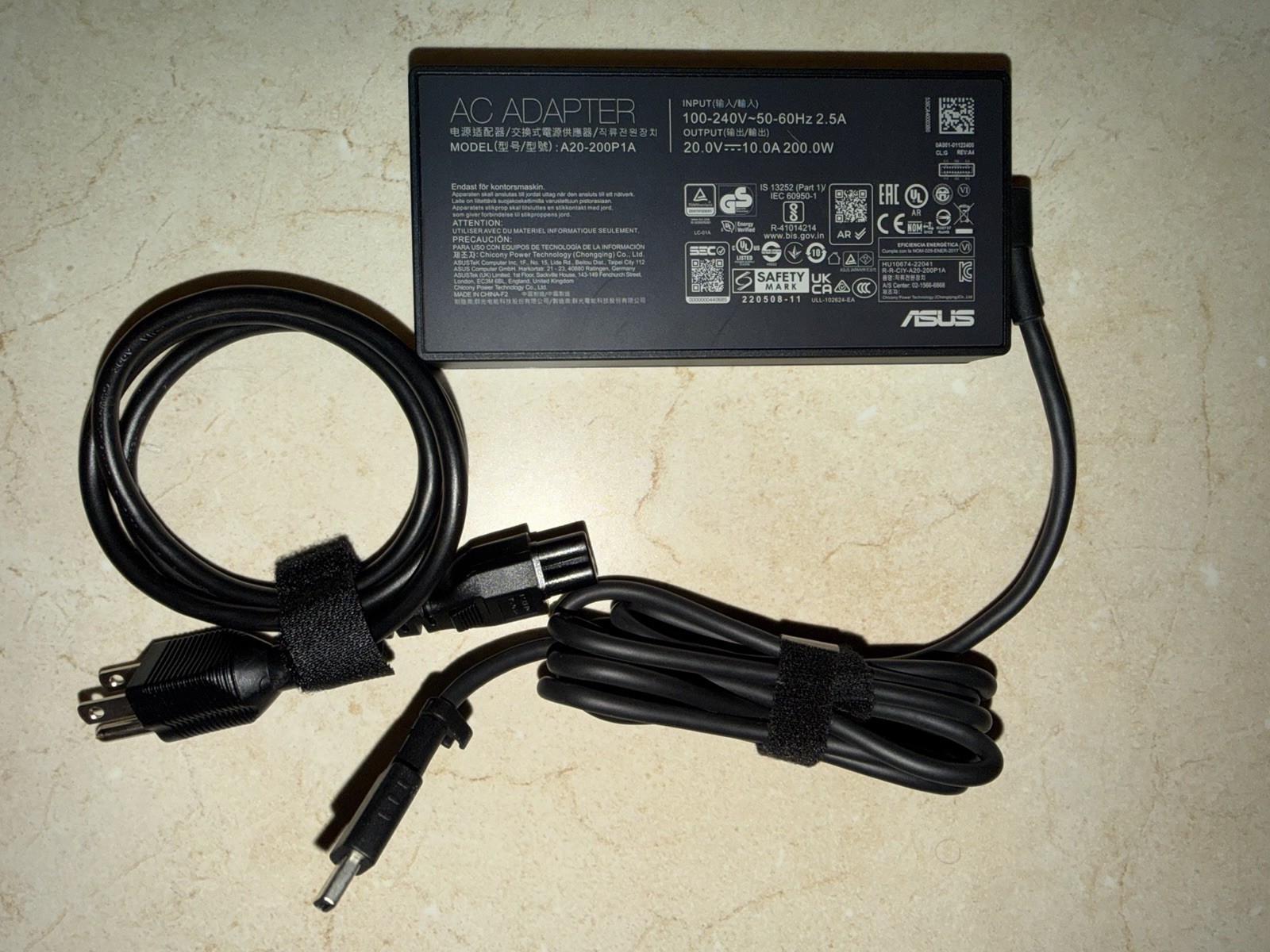 Genuine ASUS 200W AC Adapter Power Supply A20-200P1A G14 Z13 PX13
