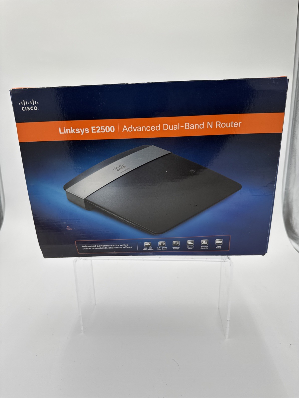 Linksys E2500 300 Mbps 4-Port 10/100 Wireless N Router