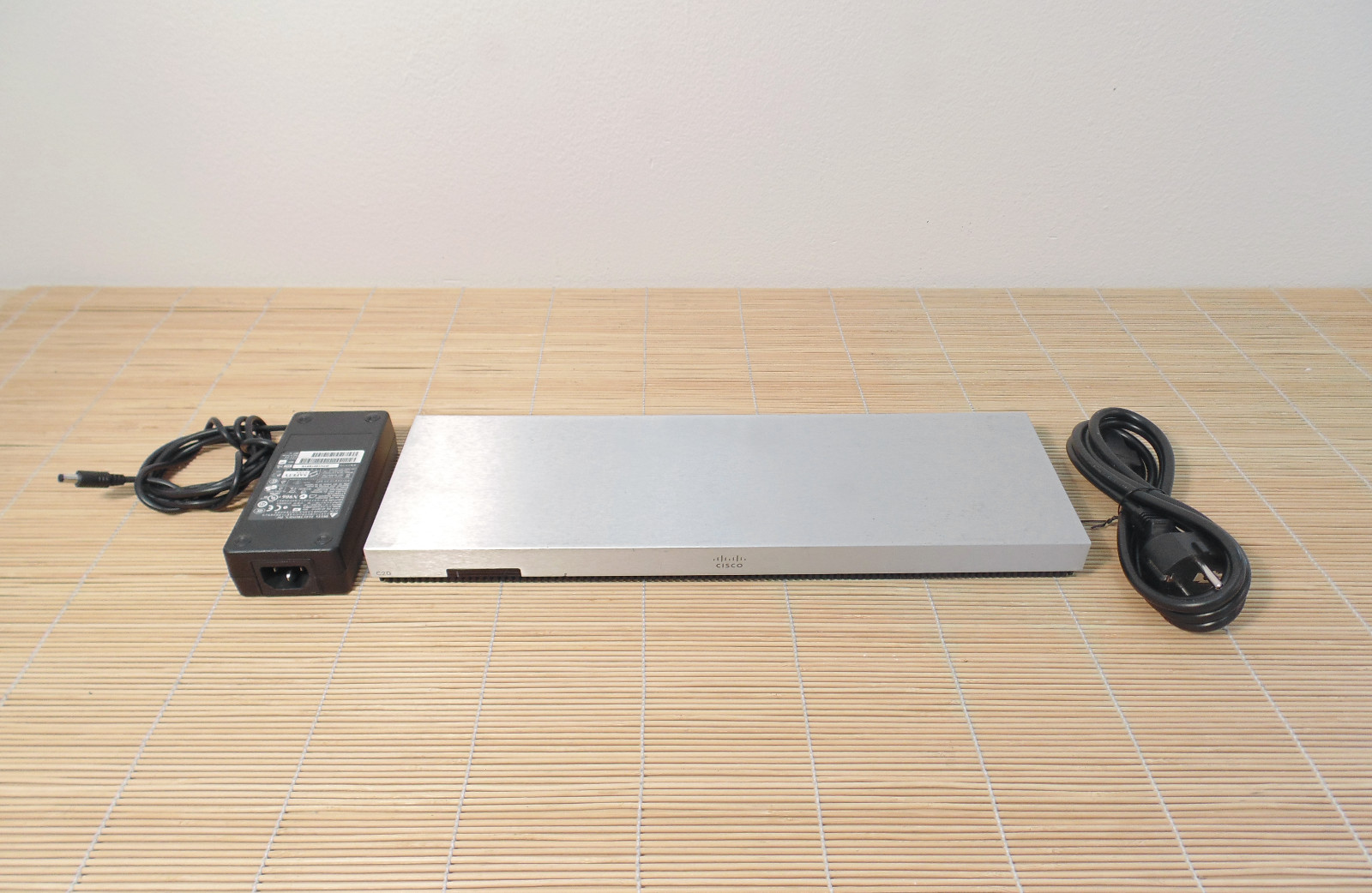 Cisco CTS-C20CODEC-K9 TTC7-18 TelePresence Codec NPP Dual Display Premium Remote