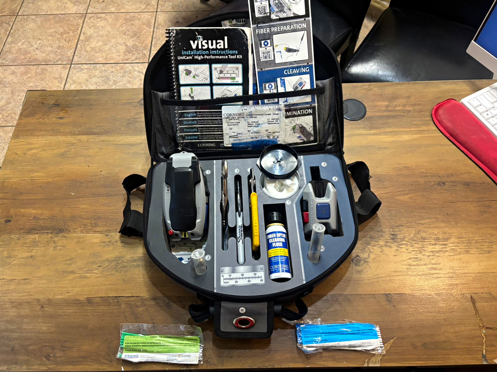Corning UniCam TKT-UNICAM-PFC Fiber Optic Connector Network Tool Kit