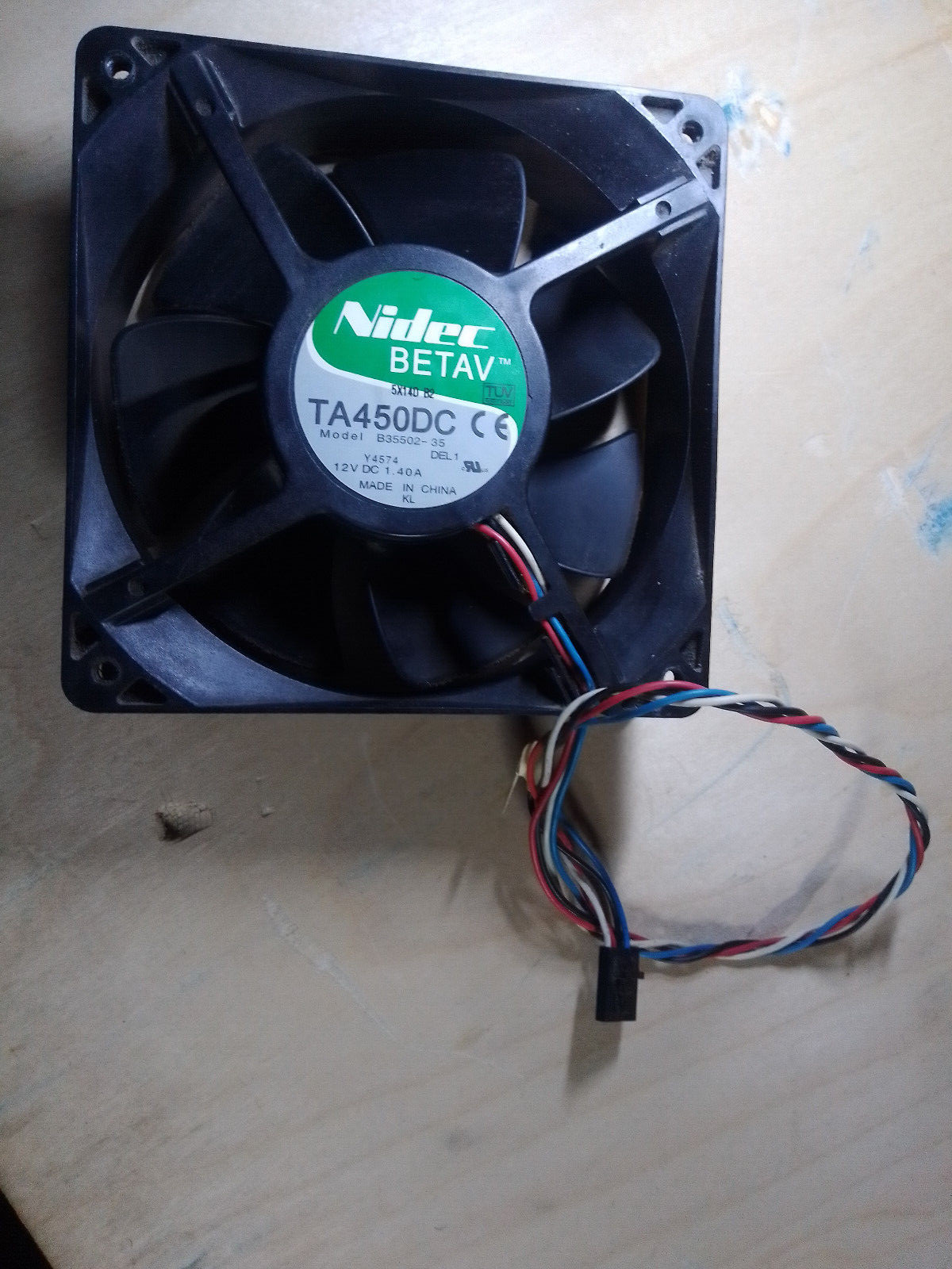 NIDEC BETAV TA450DC 12V DC Fan – 120mm 1.40A High‑Power Cooling, 3250RPM 112CFM