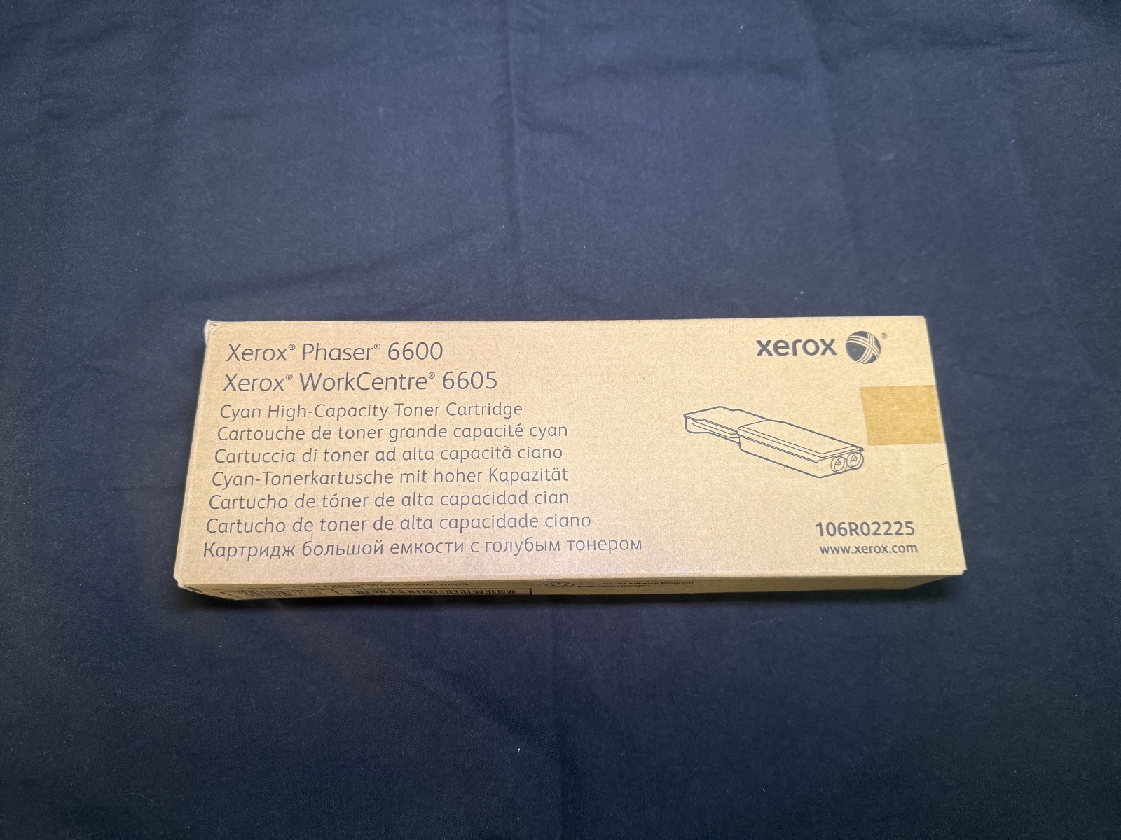 Xerox 106R01574 Cyan Toner Phaser 7800 - New in Box