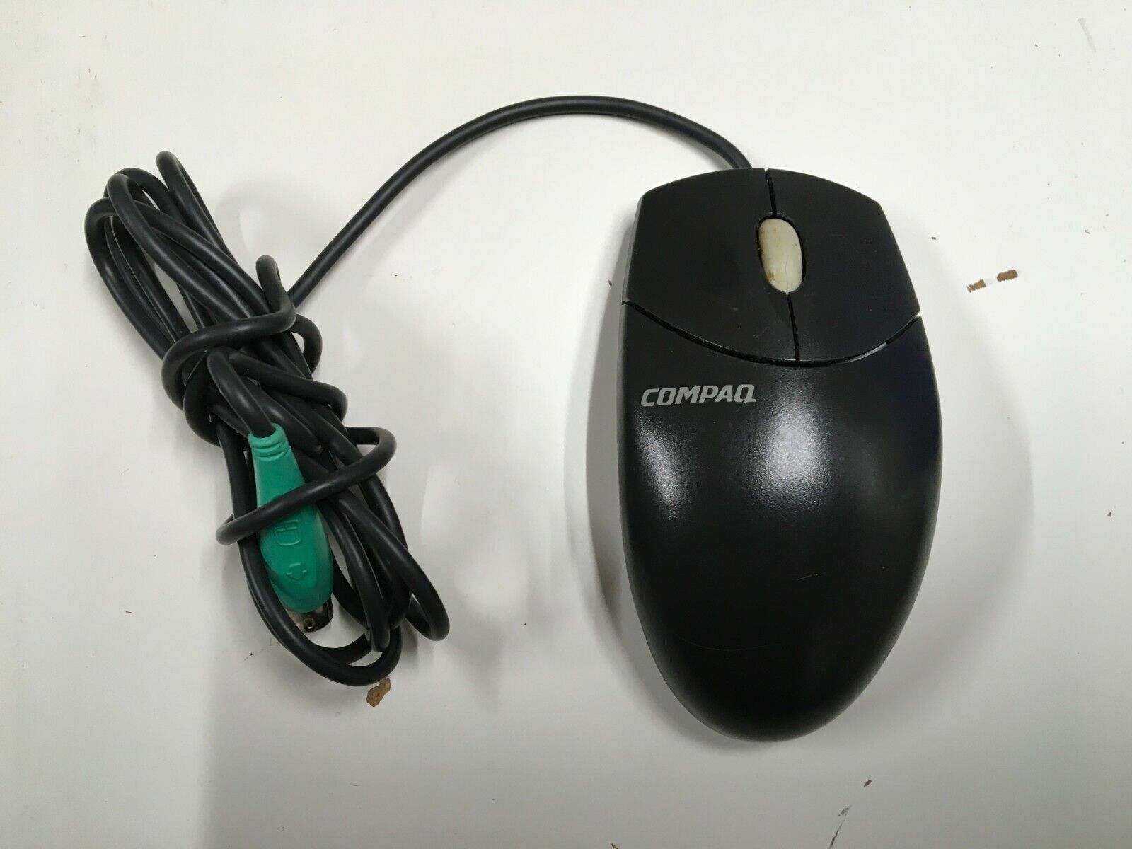 Compaq 334684 - 108 2-Button Scroll Mouse PS/2