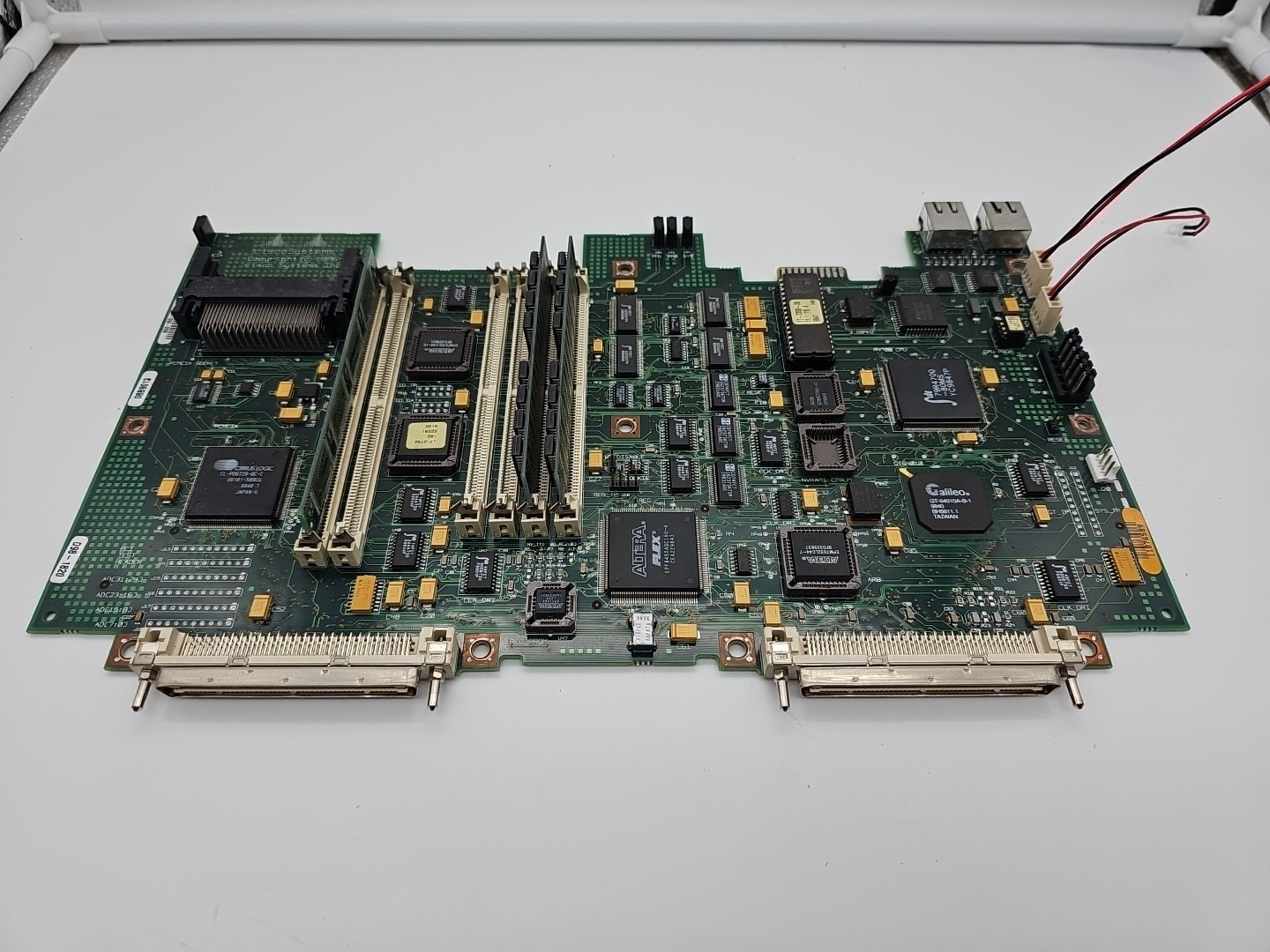 CISCO 3620 73-1850-08B0 08A9160 11876589 28-1882-03 Board Used BOARD + RAM