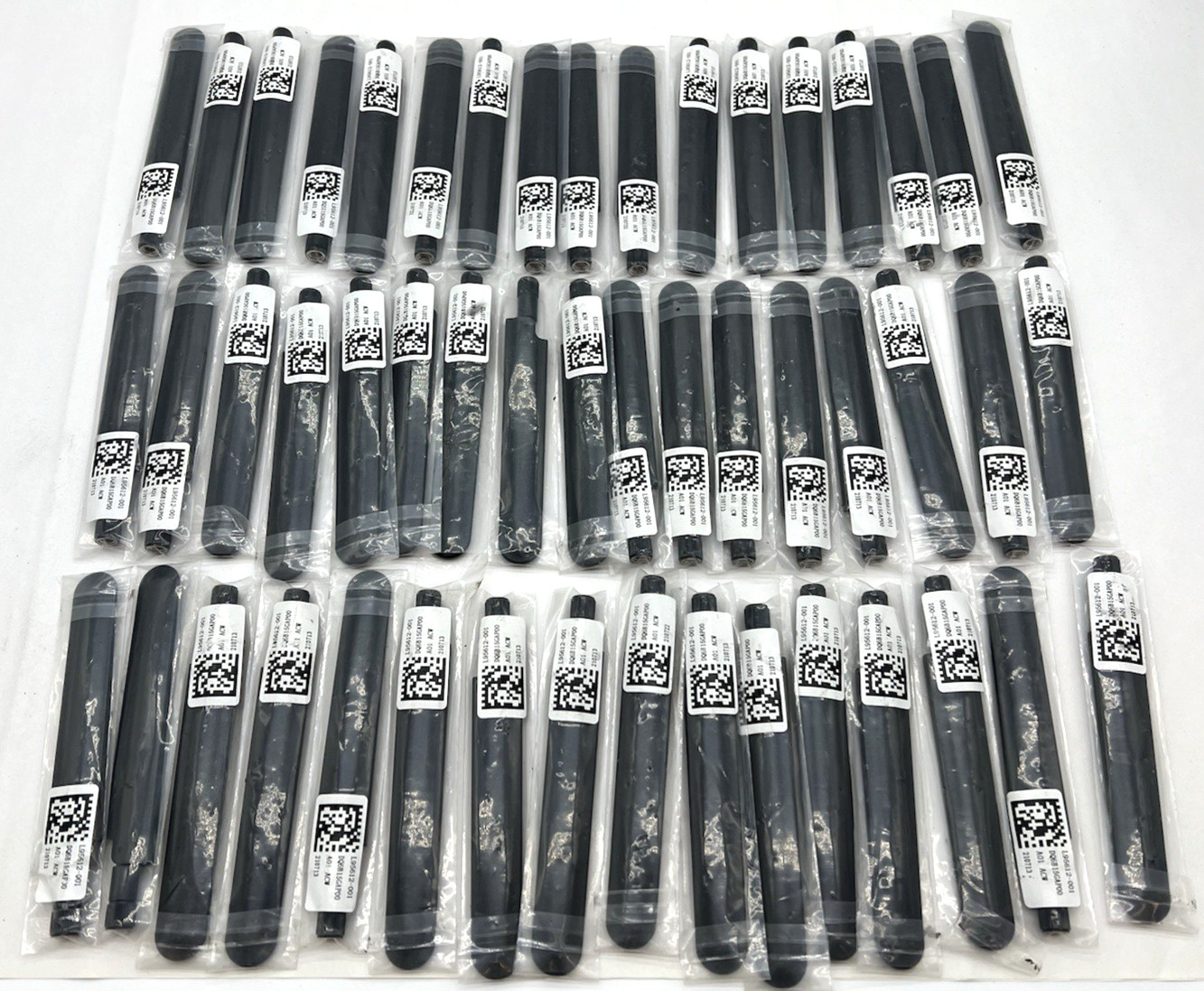 Lot of (50) NEW HP L95612-001 External Dipole WLAN antenna